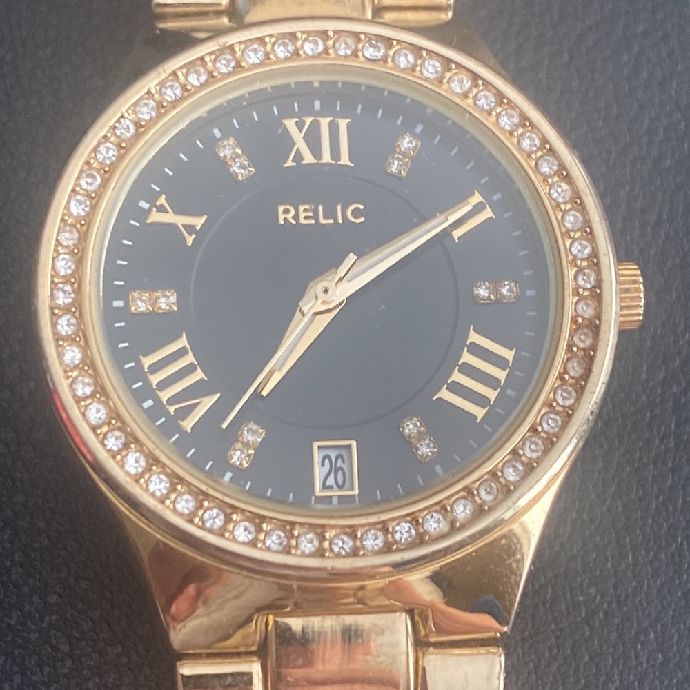 Relic Date Watch - Picture 2 of 4